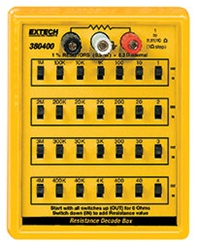 Extech 380400 - Caja de decadas de resistencias. Valor de resistencia ajustable de 1 ohms a 11 Mohms.