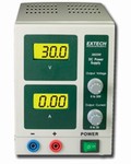 Extech 382200 - Fuente de alimentación eléctrica de CC de salida única de 30 V/1 A Suministro eléctrico CC digital de voltaje/corriente constante con pantalla LCD doble