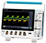 Tektronix MDO32 Osciloscopio de Dominio Mixto, 2 canales análogos, 10M de memoria, mas de 280,000 formas de onda por segundo de velocidad de captura, configurable en ancho de banda, canales digitales y de radio frecuencia, pantalla sensible al tacto